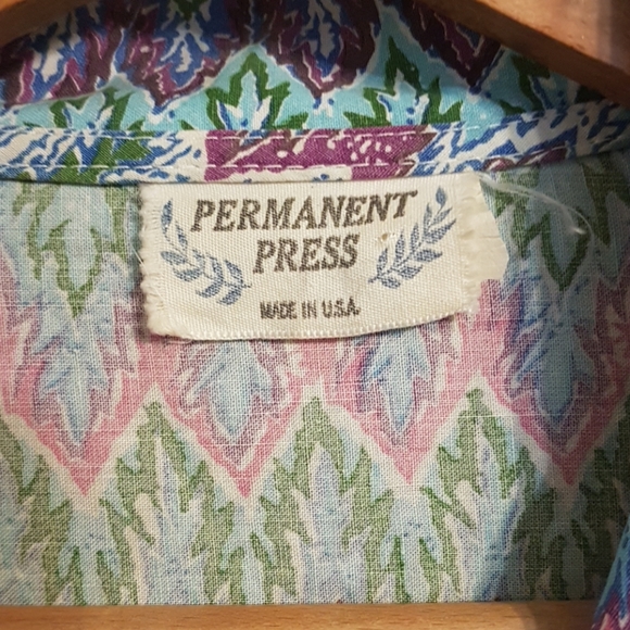 SALE!💥Vintage Lace Up Collared Top - Picture 4 of 7